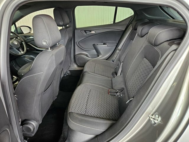 Vauxhall Astra 1.6 Cdti 16V 136 Elite Nav Hatchback Black #28
