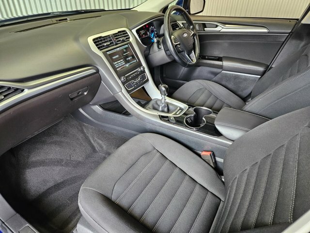 Ford Mondeo 2.0 Tdci Titanium Euro 6 Ss Grey #34