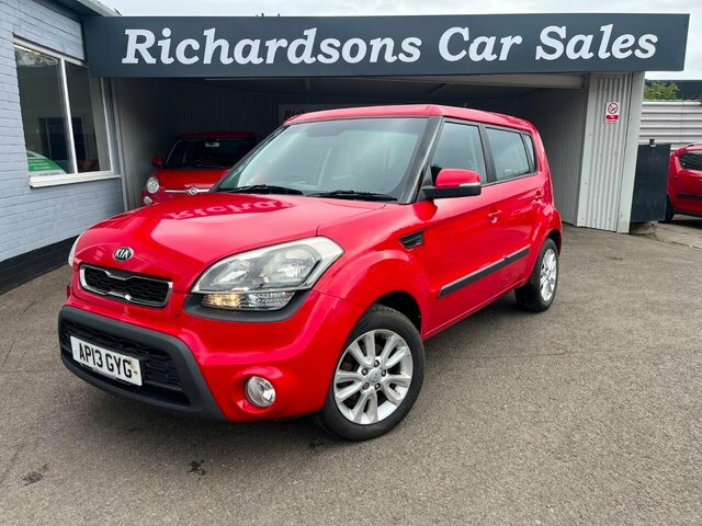 Kia Soul 1.6 Gdi 2 Suv Euro 5 138 Bhp Red
