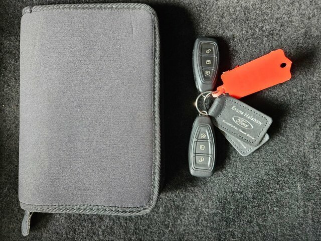 Ford Focus Hatchback 1.6 Tdci Zetec Euro 5 Ss 201363 Black #35