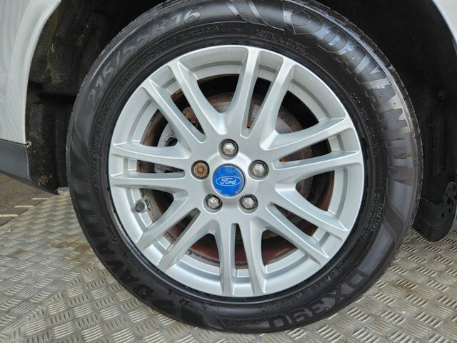 Ford Focus Hatchback 1.6 Tdci Zetec Euro 5 Ss 201363 Black #12
