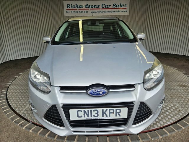 Ford Focus Hatchback 1.6 Tdci Zetec Euro 5 Ss 201363 Black #9