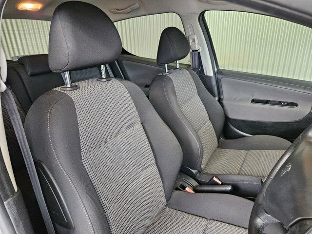 Peugeot 207 Hdi S Black #16