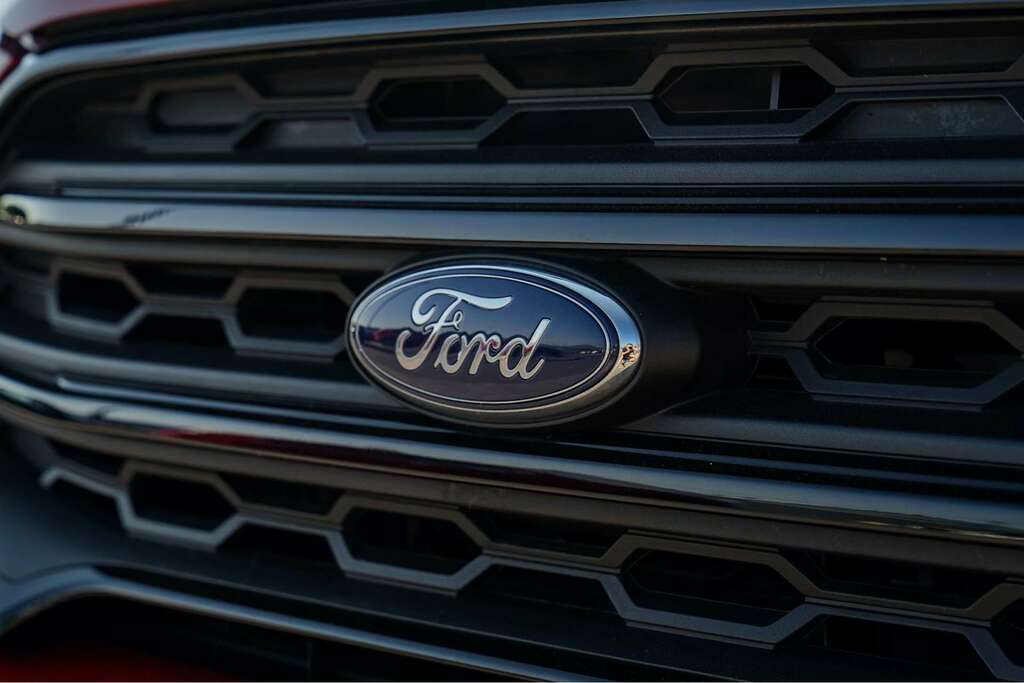 Ford Ecosport Ford Ecosport 1.0T Ecoboost Gpf St-line Suv Pe Red
