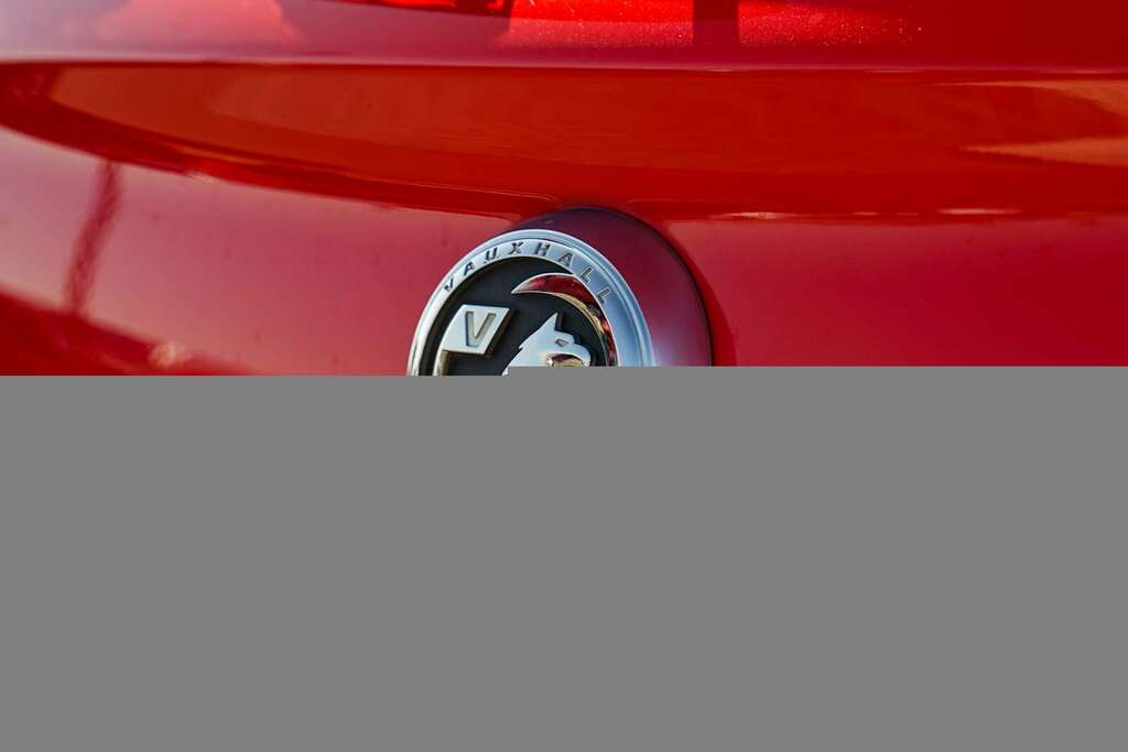 Vauxhall Corsa Vauxhall Corsa 1.4I Griffin Hatchback A RA19WOH Red #3