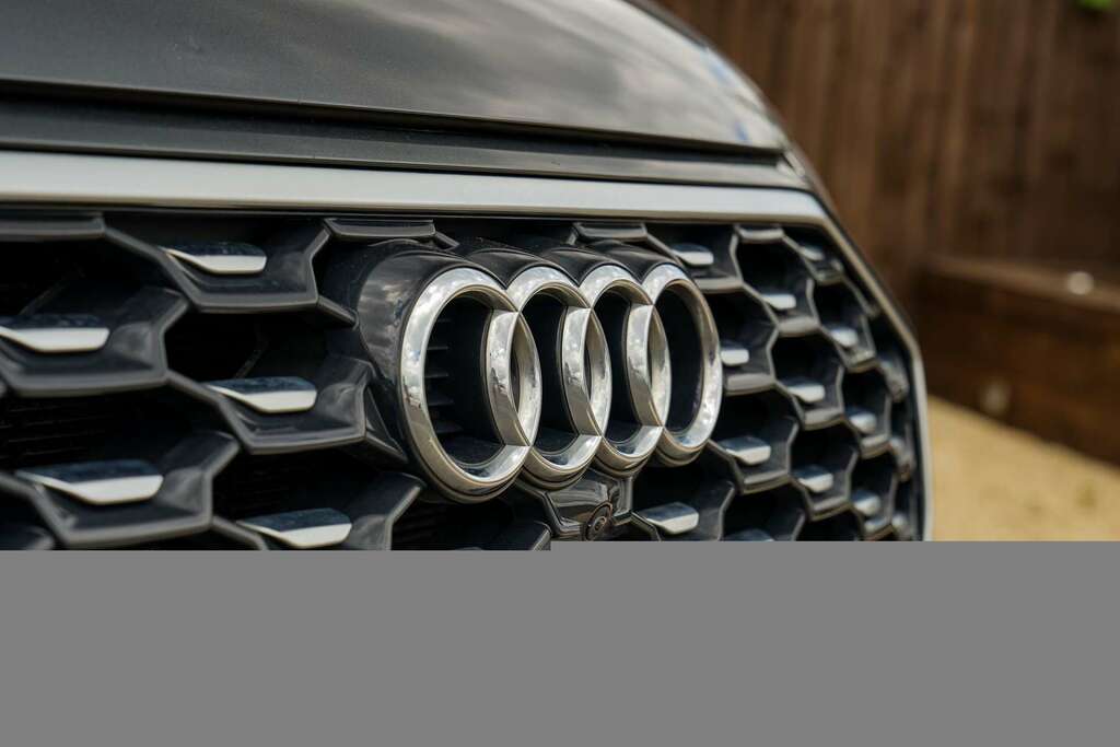 Audi Q5 Audi Q5 2.0 Tfsie 50 S Line Sportback P Grey #2