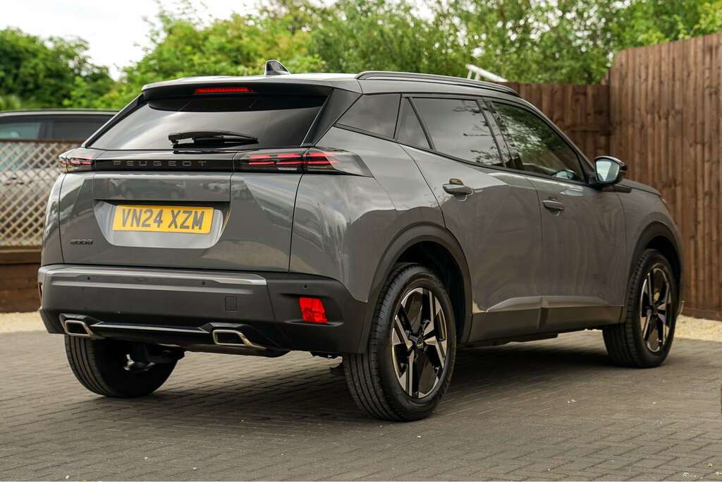 Peugeot 2008 Peugeot 2008 1.2 Puretech Allure Suv Ma Grey
