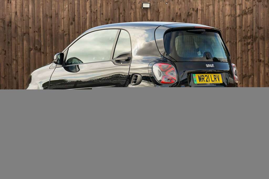Smart Fortwo Coupe Smart Fortwo 17.6Kwh Exclusive Coupe Black #3
