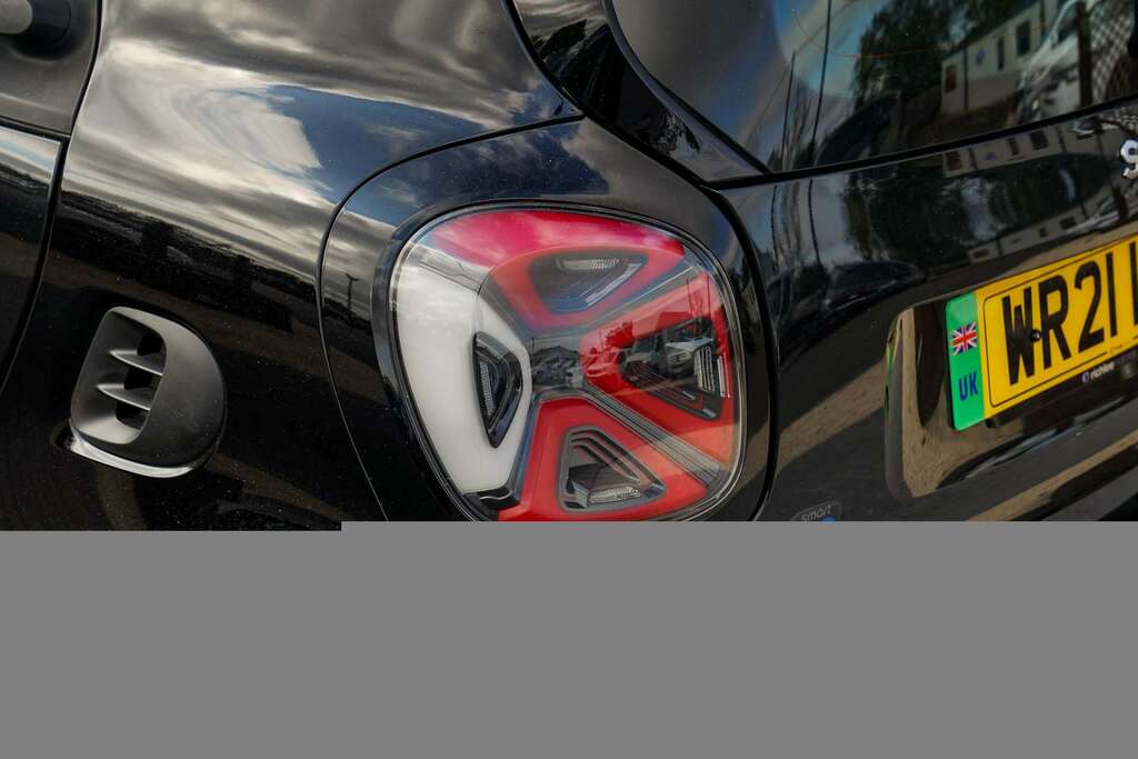 Smart Fortwo Coupe Smart Fortwo 17.6Kwh Exclusive Coupe Black #4