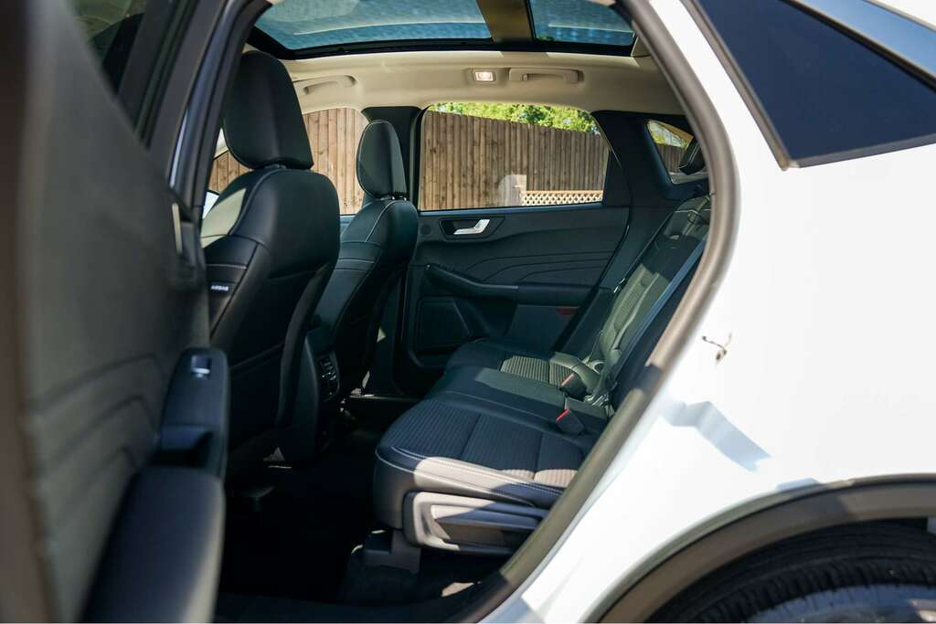 Ford Kuga Ford Kuga 1.5T Ecoboost Titanium Edition Suv P EJ23VVD Silver #5