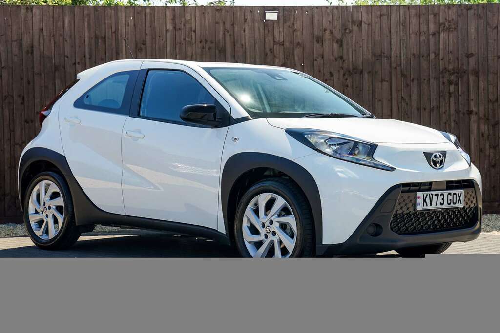 Toyota Aygo X Toyota Aygo X 1.0 Vvt-i Pure Hatchback White
