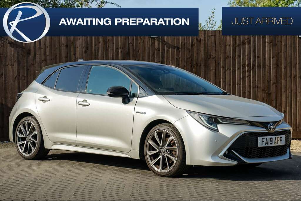 Toyota Corolla Toyota Corolla 2.0 Vvt-h Excel Hatchback Petro Silver