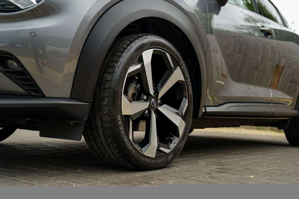 Nissan Juke Nissan Juke 1.6 Juke Tekna Hev Cvt EO72VHV Grey #3