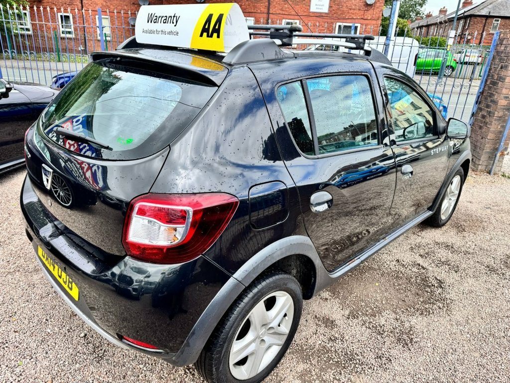Dacia Sandero Stepway 1.5L Laureate Black #2