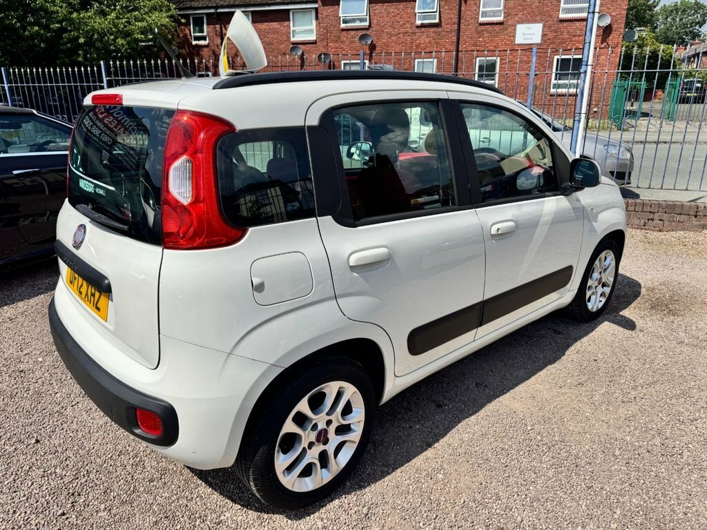 Fiat Panda 1.2L Lounge White #2