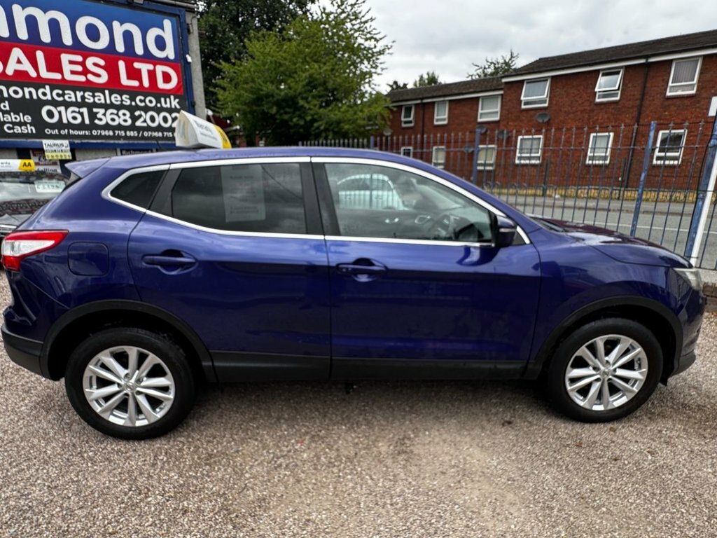 Nissan Qashqai 1.2L Acenta Premium Blue #4