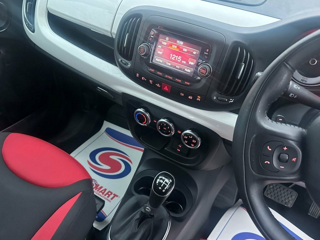 Fiat 500L Mpv Red #9