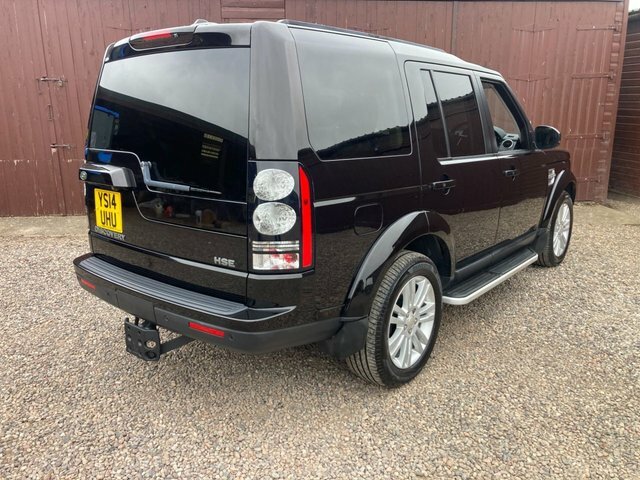 Land Rover Discovery 4 Suv Black #3