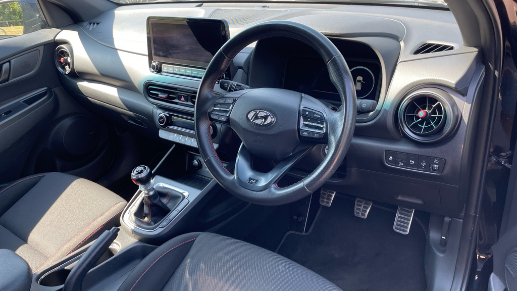 Hyundai Kona 1.0 T-gdi Mhev N Line Suv Hybrid SA23ZCE Black #6