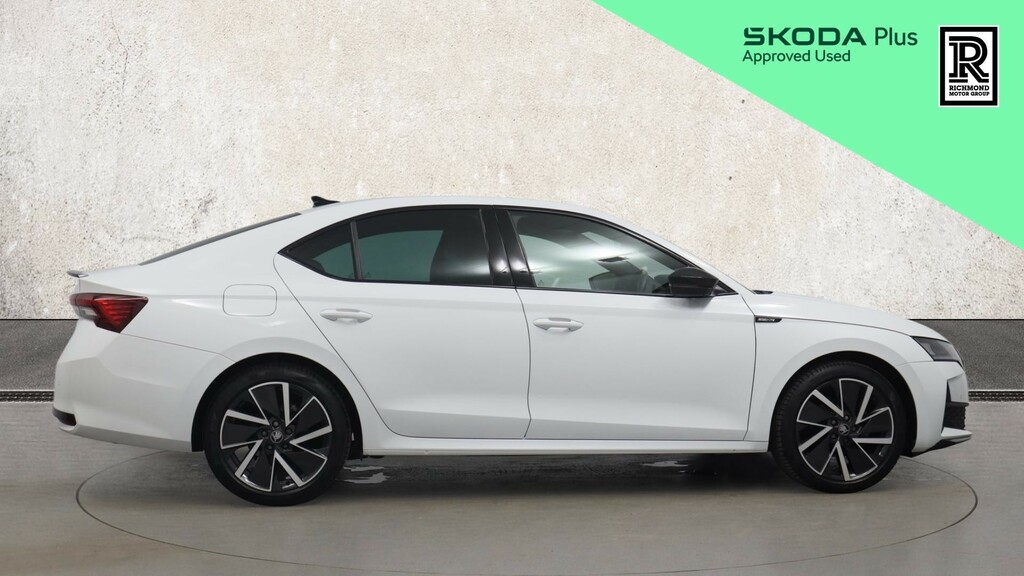 Skoda Octavia 1.5 Tsi E-tec Mhev Act Sportline Hatchback Pet  #4