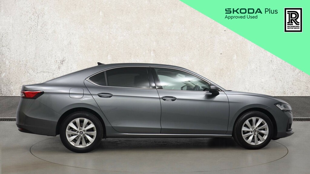 Skoda Superb Superb Hatch Se Technology 2.0 Tdi 150 Ps Dsg Grey #4