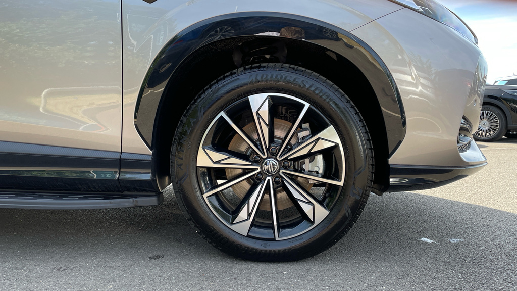 MG HS Trophy 1.5T Dct Plug-in Hybrid 24.7Kwh HY26WKB Silver #5