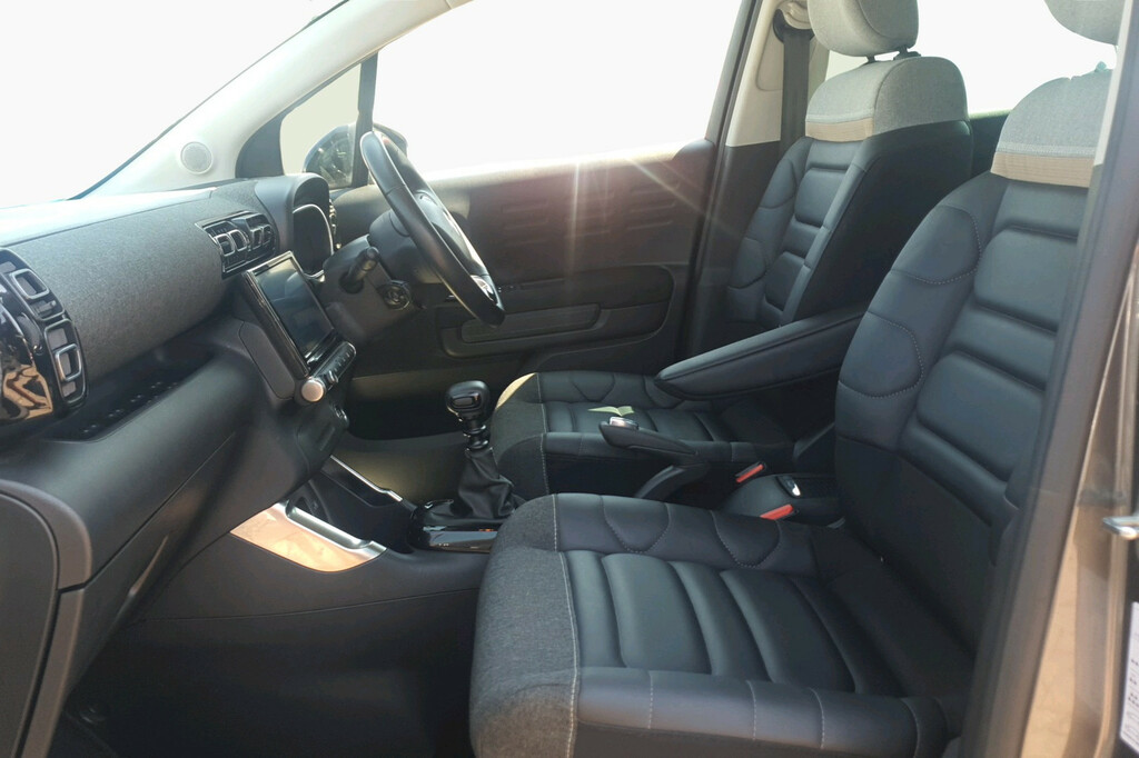 Citroen C3 Aircross 1.2 Puretech Shine Plus Suv Euro HT22OLX Grey #2