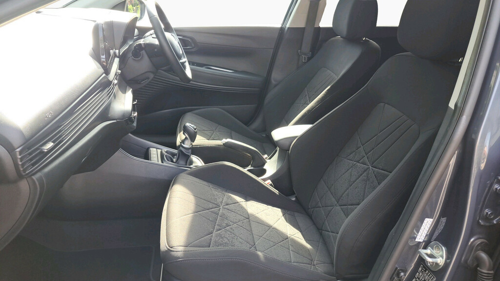 Hyundai Bayon 1.0 T-gdi Mhev Premium Suv Hybrid Manua HJ71YRS Grey #2