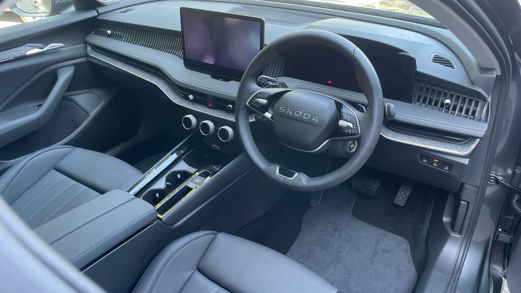 Skoda Superb 1.5 Tsi Iv 25.7Kwh Se L Estate Plug-in Grey #6