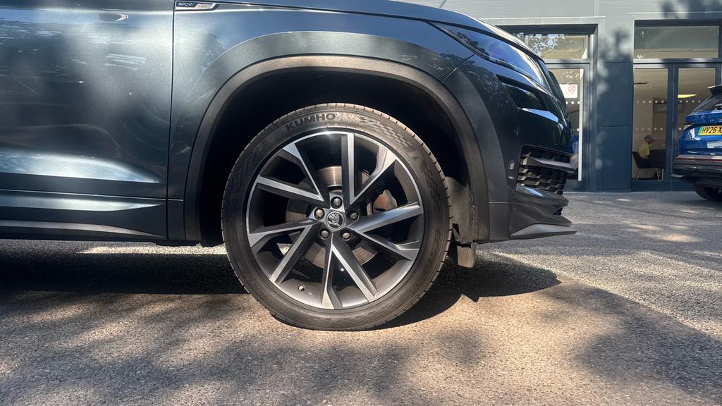 Skoda Kodiaq 2.0 Tdi Sportline Suv Dsg 4Wd Euro 6 S DE70VJL Grey #5