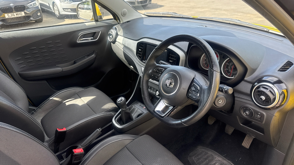 MG MG3 1.5 Vti-tech Exclusive Nav Hatchback Ma LD72YEL Yellow #6