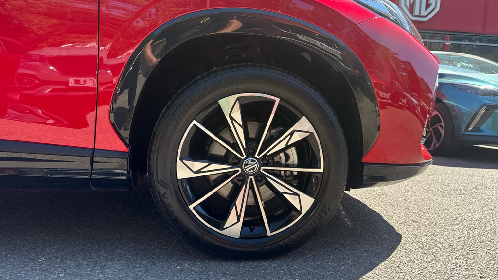 MG HS Trophy 1.5T AF74GDO Red #5