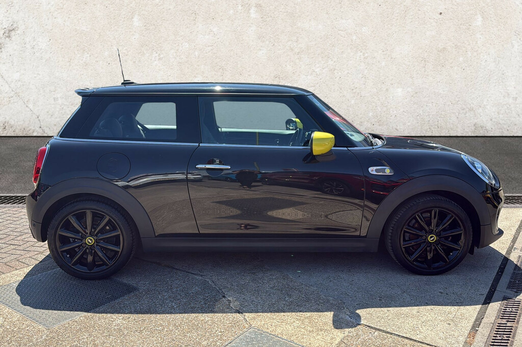 Mini Electric Cooper Se 32.6Kwh Level 2 Hatchback A Black #4