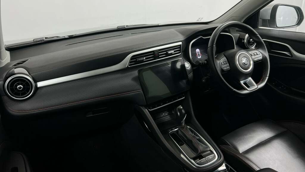 MG ZS Exclusive 1.0T Silver #2
