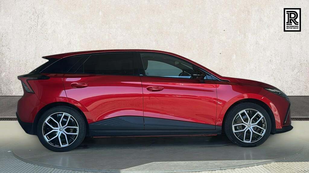 MG MG4 Trophy - Long Range 64Kwh HV73JSZ Red #4
