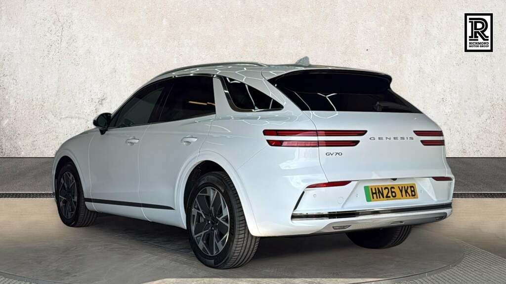 Genesis GV70 84Kwh Dual Motor Pure Suv 4Wd  #2