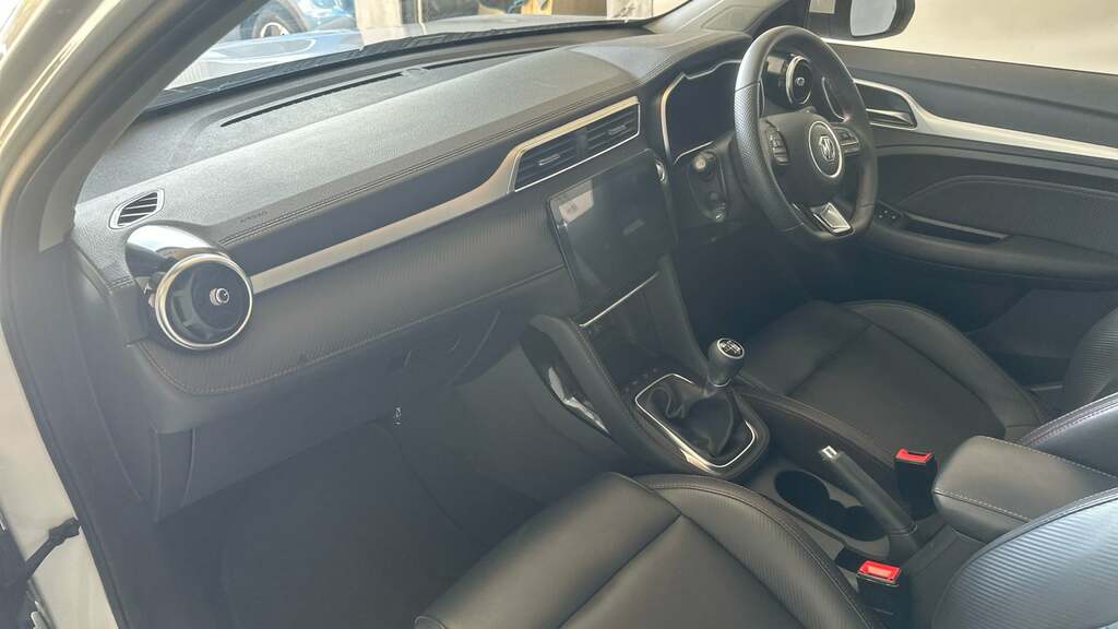 MG ZS Exclusive 1.0T HV24RRU White #2