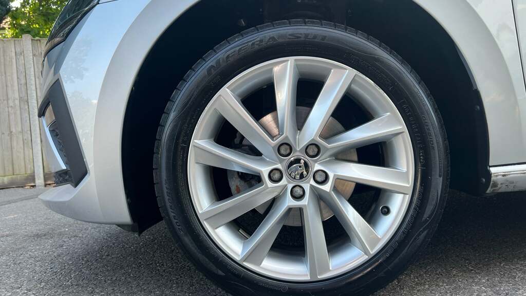 Skoda Scala Scala Se Tsi White #15