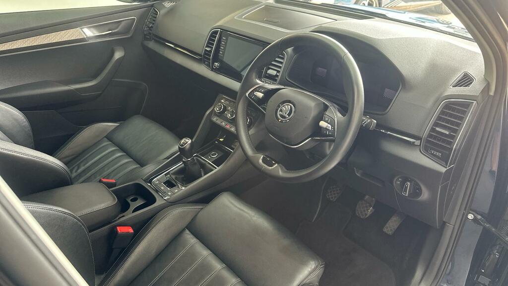 Skoda Karoq 1.5 Tsi Act Se L Suv Euro 6 Ss PK23XXY Blue #6