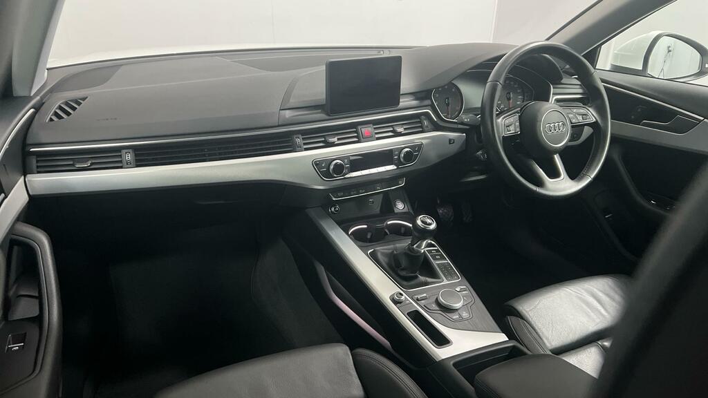 Audi A4 2.0 Tfsi 35 Sport Saloon Euro 6 SH19BPO White #2