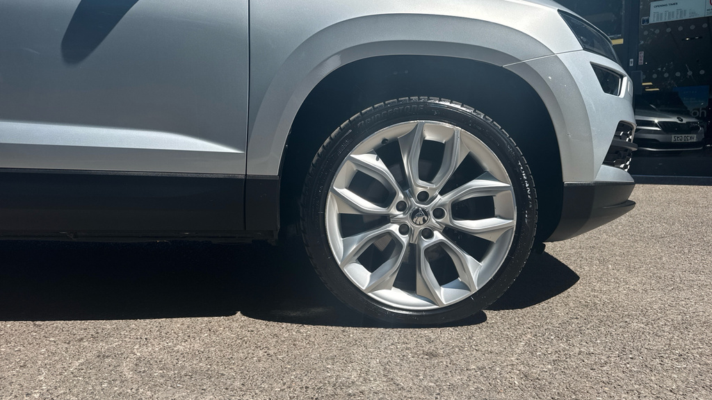 Skoda Karoq 1.5 Tsi Act Edition Suv Dsg Euro 6 Ss Silver #5