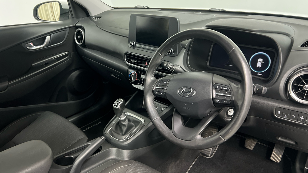 Hyundai Kona 1.0 T-gdi Mhev Se Connect Suv Hybrid Ma White #6
