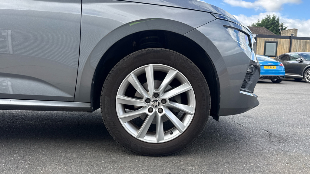 Skoda Kamiq 1.0 Tsi Se Suv Dsg Euro 6 Ss 116 Ps Grey #5