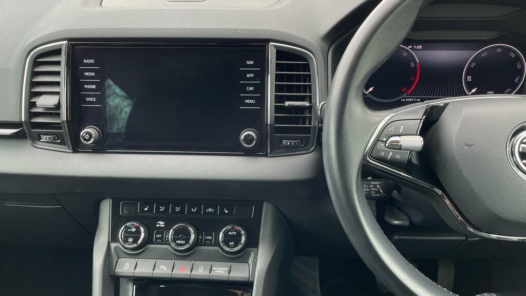 Skoda Karoq Suv Black #13