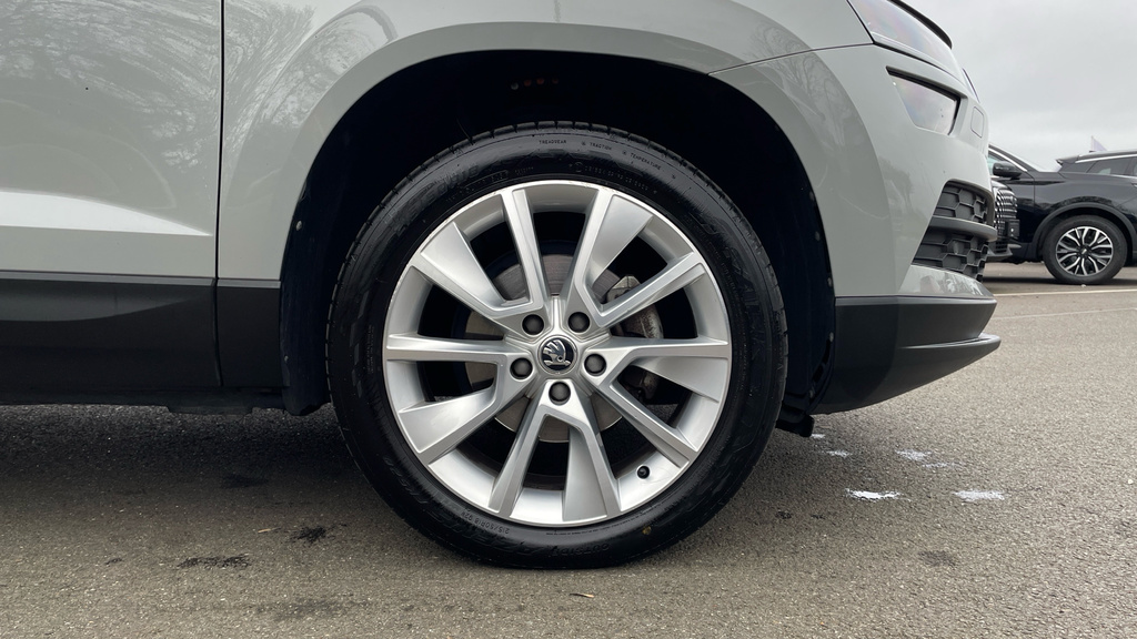 Skoda Karoq 1.5 Tsi Act Se L Suv Dsg Euro 6 Ss Grey #5