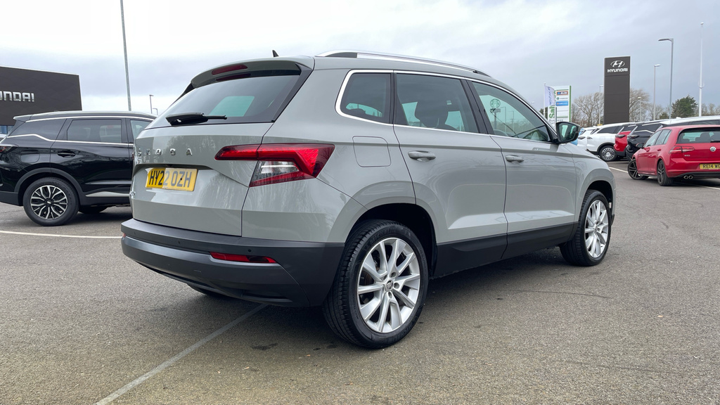 Skoda Karoq Suv Black #20