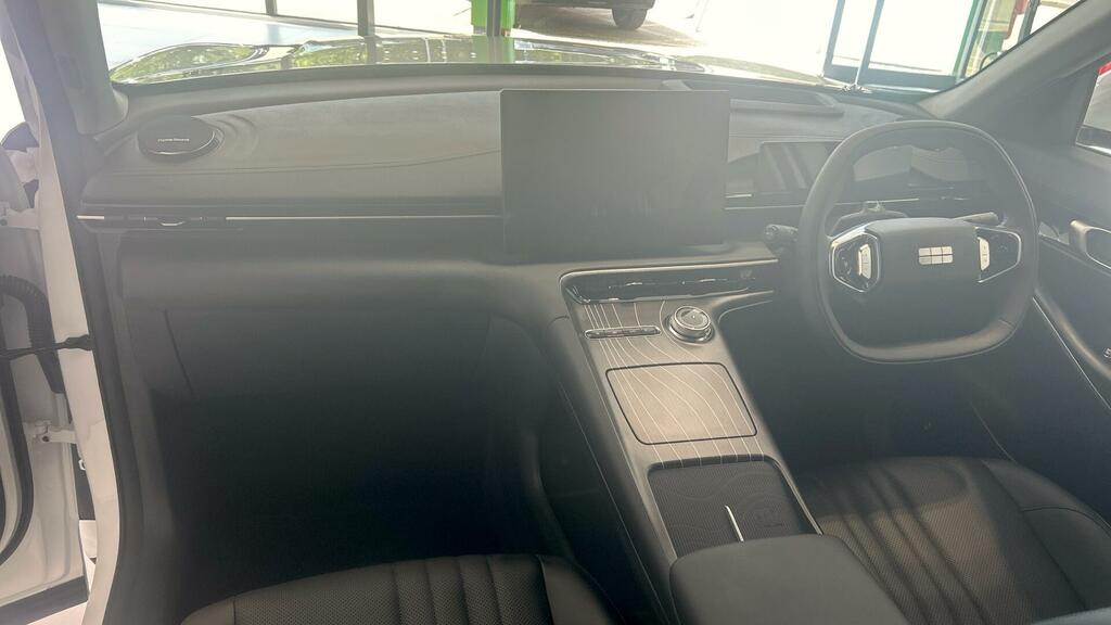 Geely Starray Ultra White #2