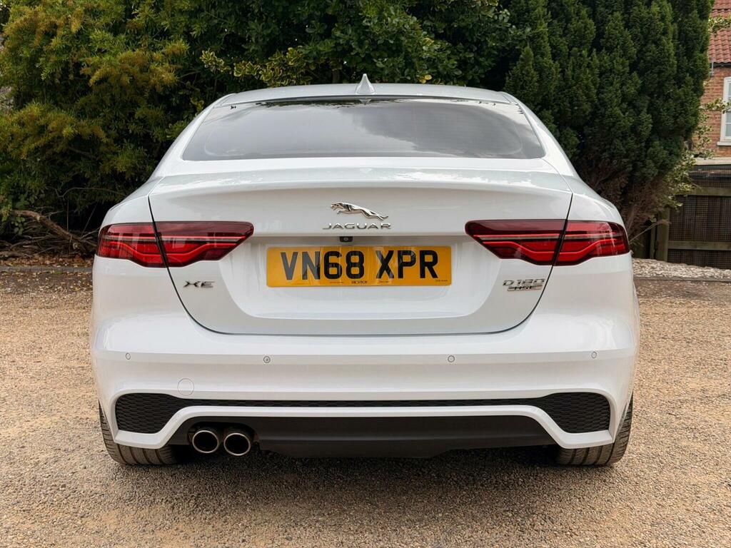Jaguar XE 2.0 D180 R-dynamic Hse Euro 6 Ss VN68XPR White #2