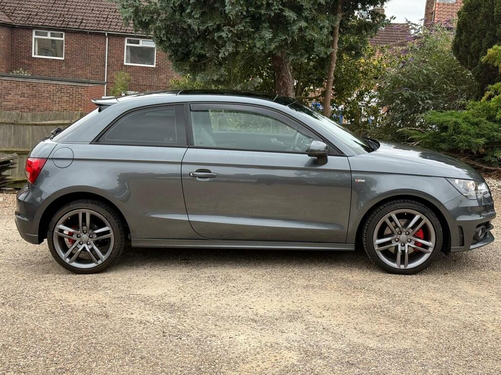 Audi A1 1.4 Tfsi Cod S Line Euro 5 Ss RE14AOH Grey #2