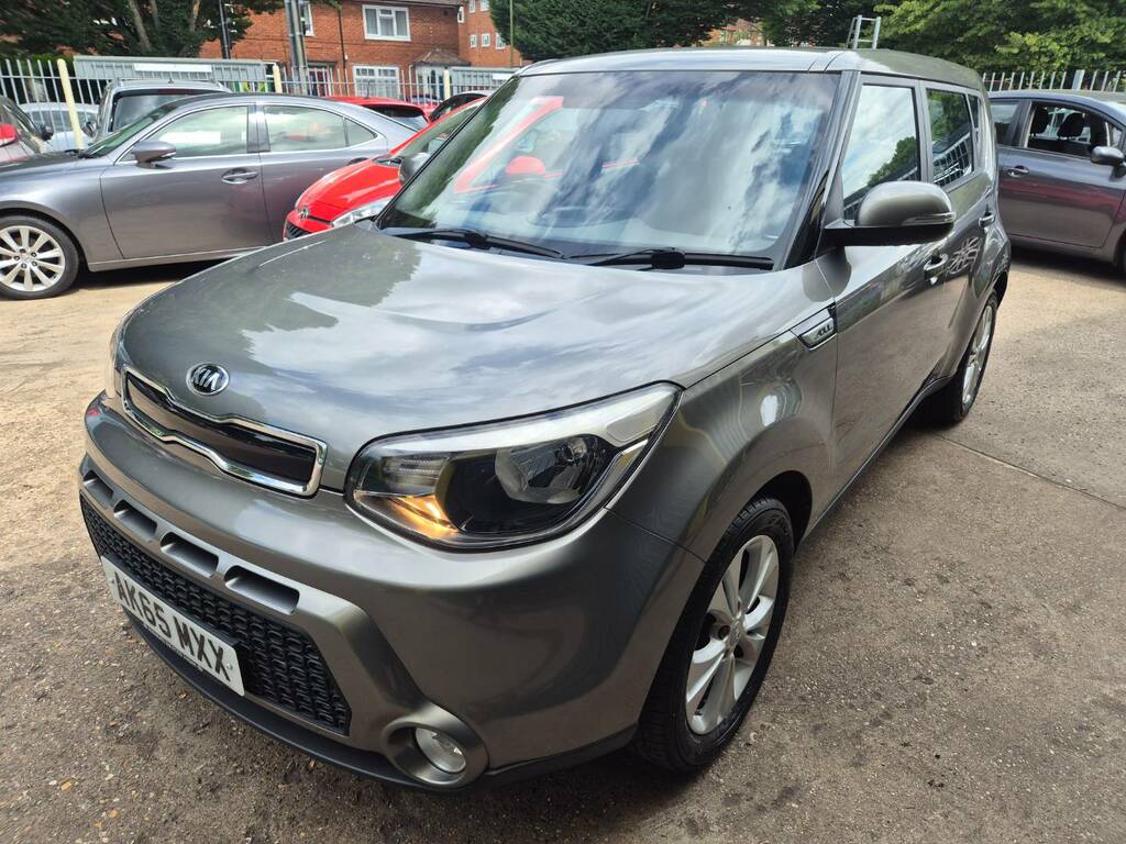 Kia Soul 1.6 Crdi Connect Silver